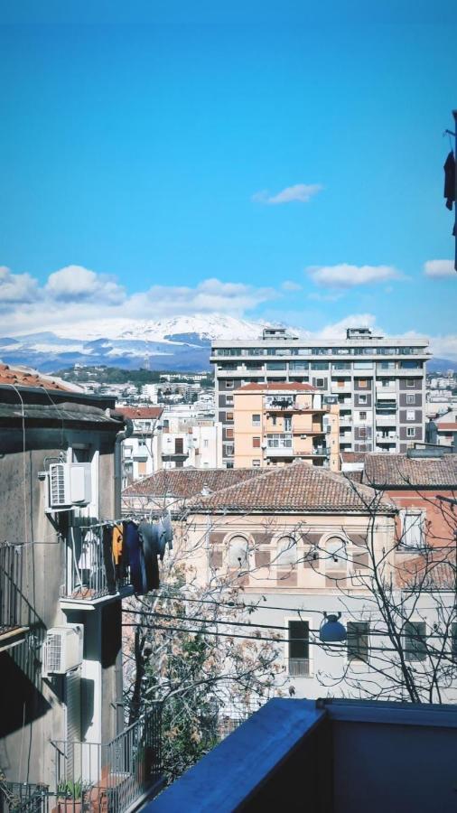 Dimora Sicula Guest House คาตาเนีย ภายนอก รูปภาพ